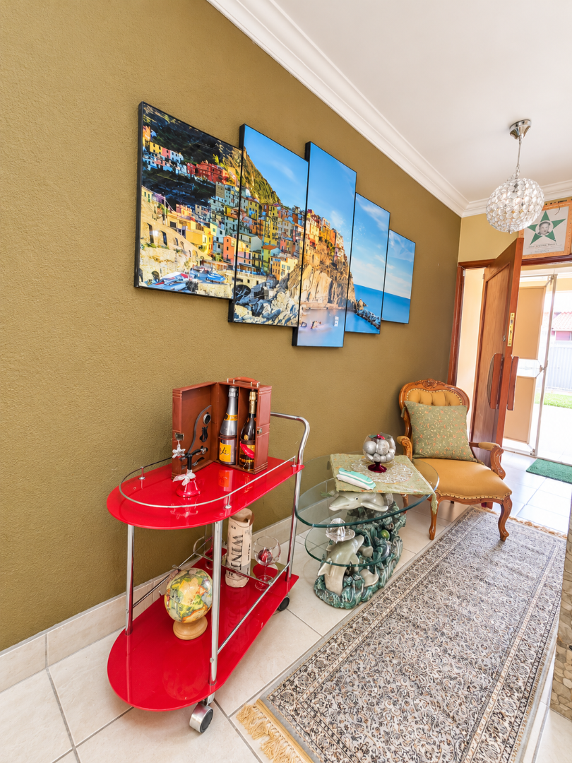 3 Bedroom Property for Sale in Flamwood North West